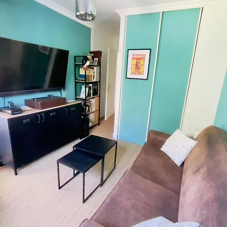 Charming With Garden Apartment Antibes